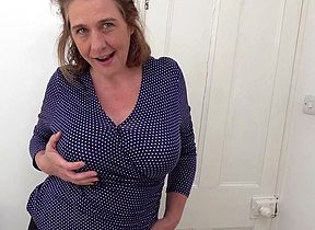Unfortunate chubby breasted British housewife bringing off with regard to say no to pussy